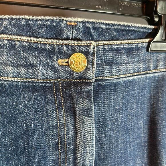 St. John Classic Blue Denim Jeans - Picture 6 of 13